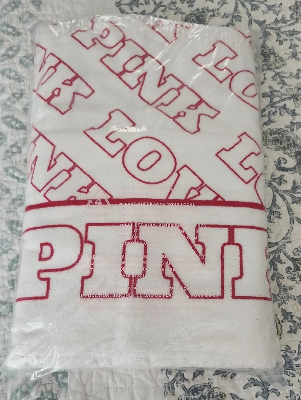 Victoria's Secret PINK oversized Bath Beach Towel